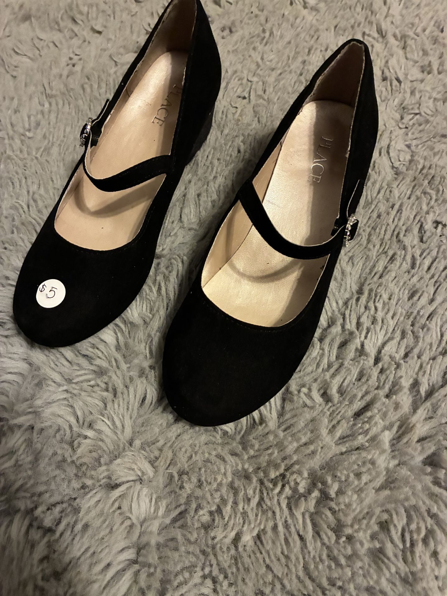 New Black Heels Size 4 $5