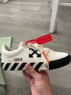 Off White Vulc Low White (Updated Stripes)