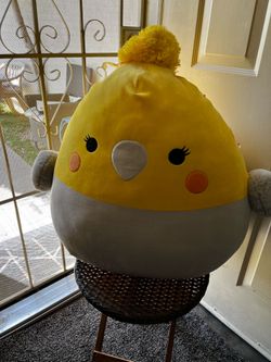 Squishmallow “Charlize the Cockatiel”