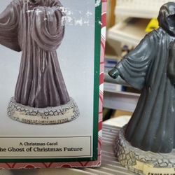 Vintage Novelino A Christmas Carol Figurine 5" Ghost of Christmas Future 

