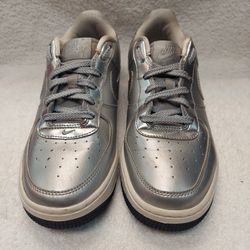 Nike Air Sneakers Size 6 1/2