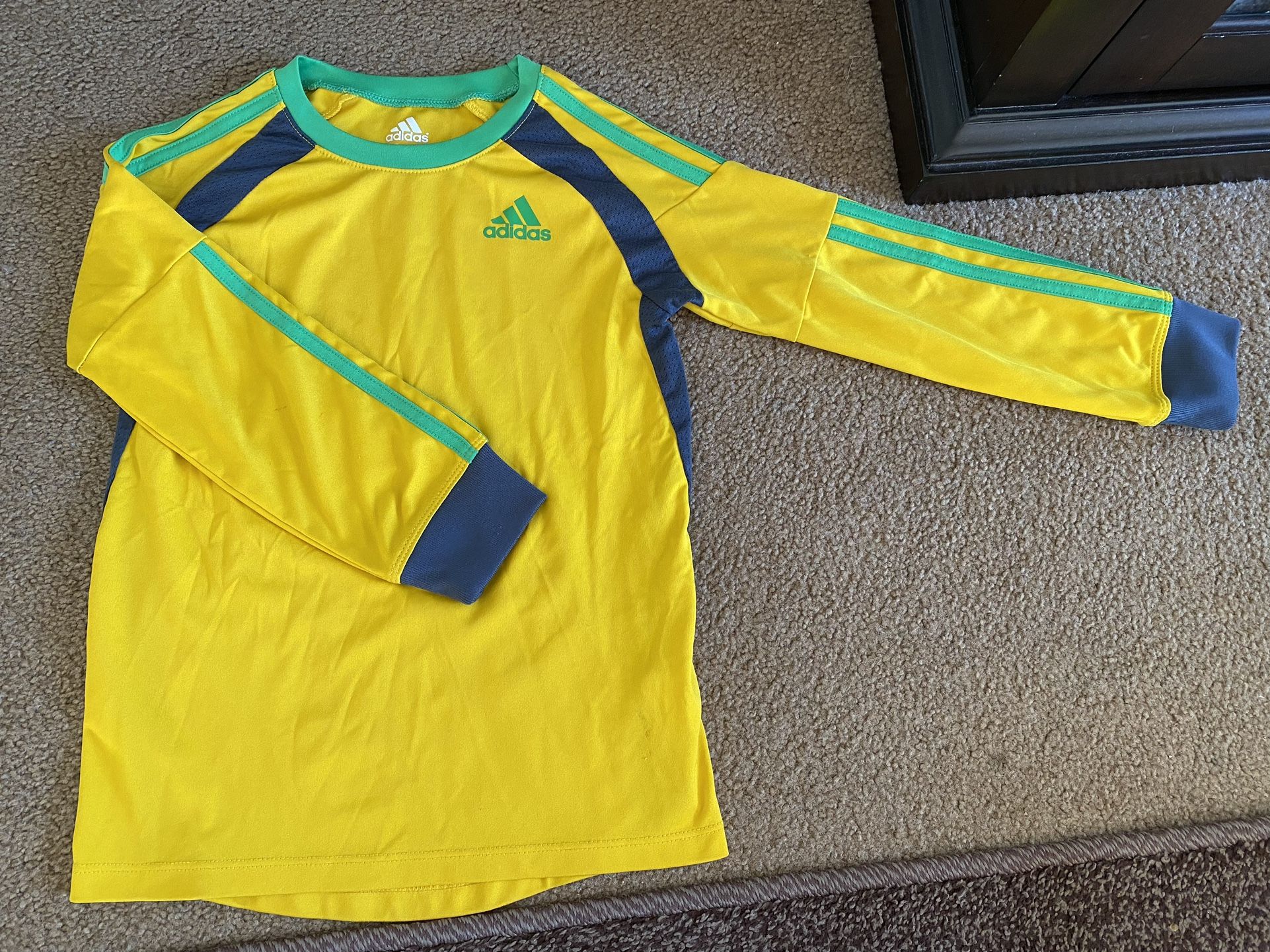 Kids Adidas Shirt Size Small