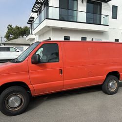 2006 Ford E-350