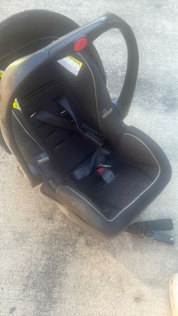 Car Seat With Base 