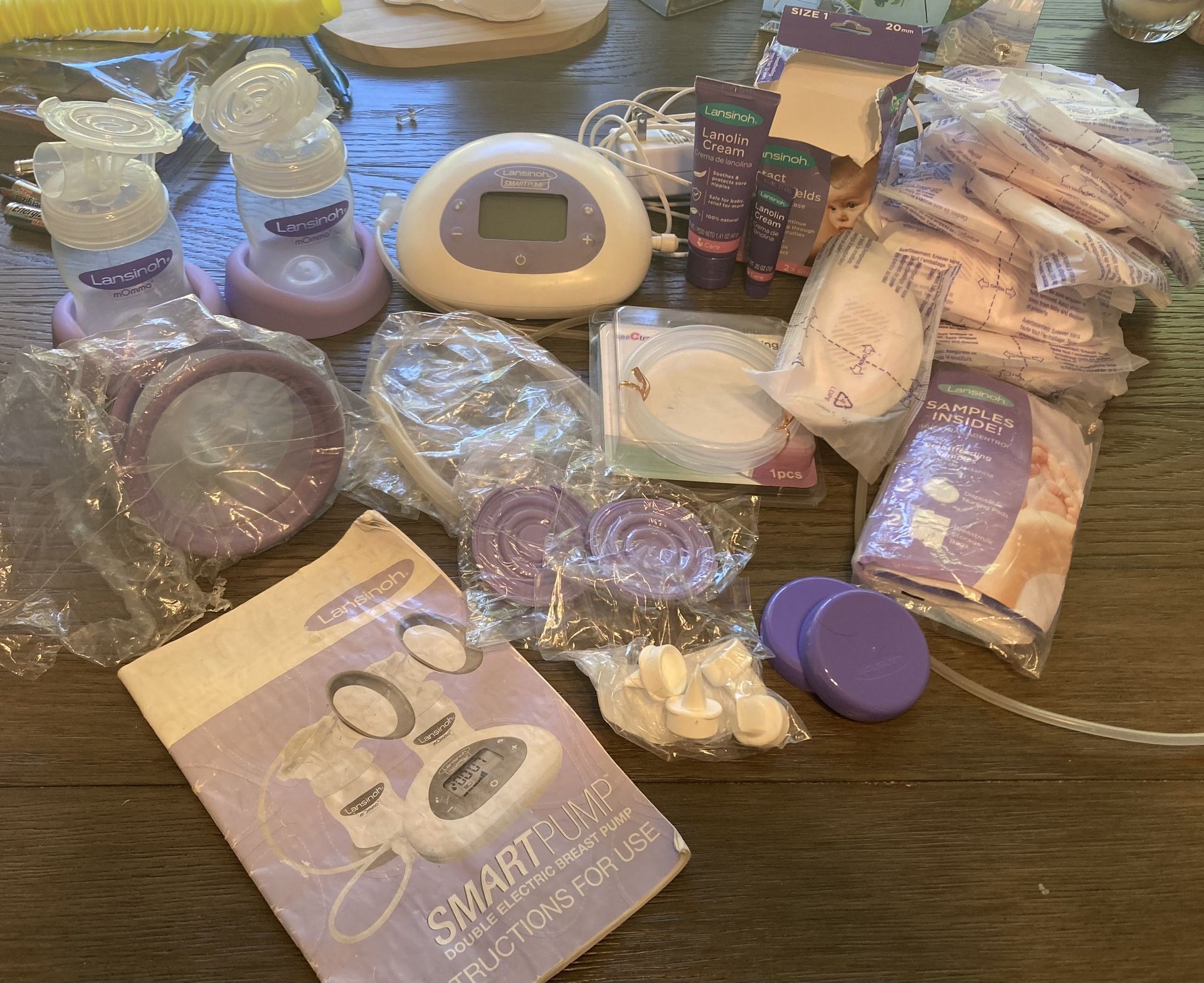 Lansinoh Breast Pump And Supplies