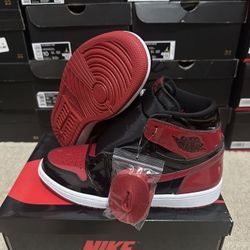 Air Jordan 1 Retro High OG - Patent Leather Bred  555088-063 Size 9 Brand New 