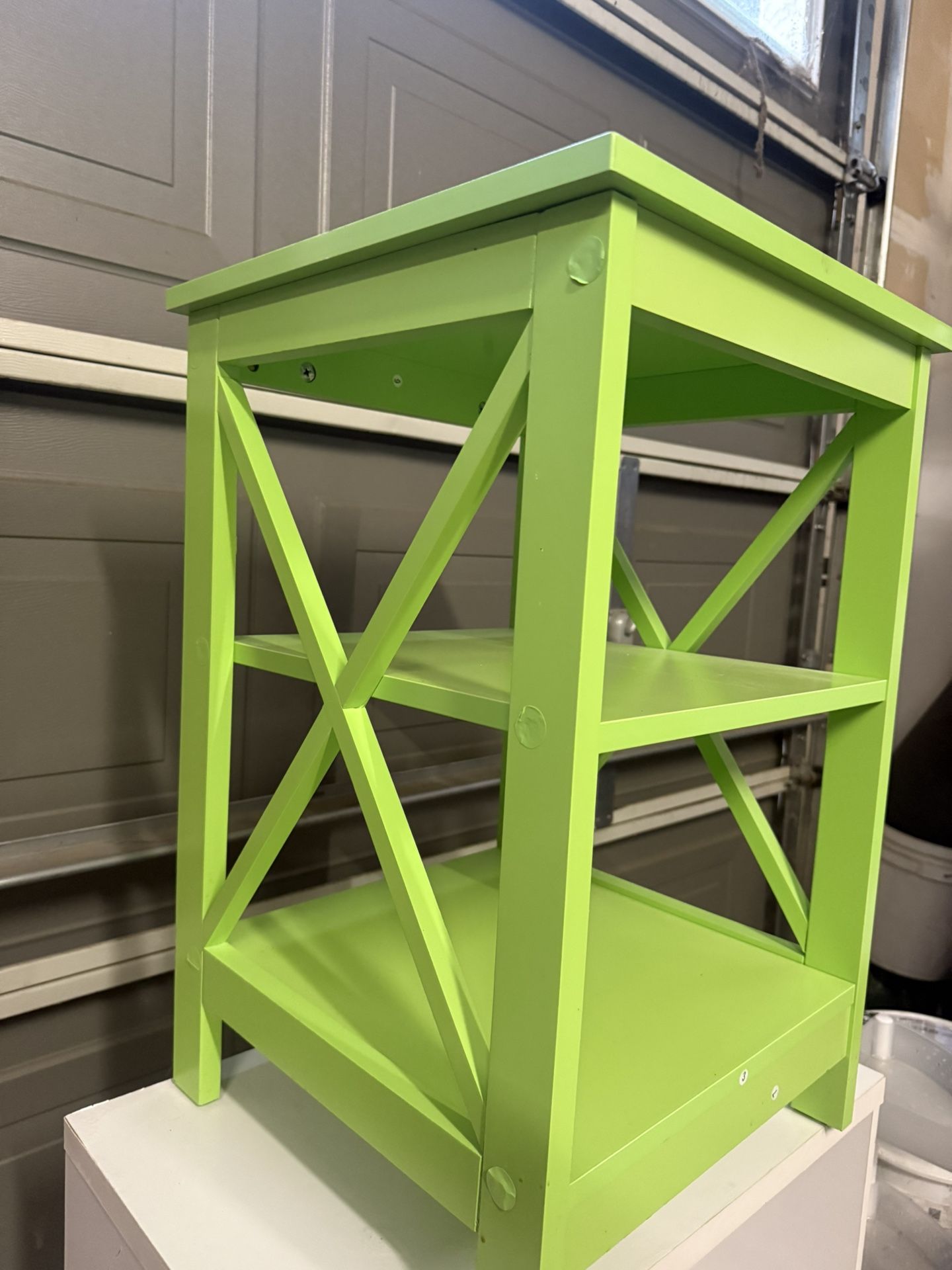 Green Accent Table 