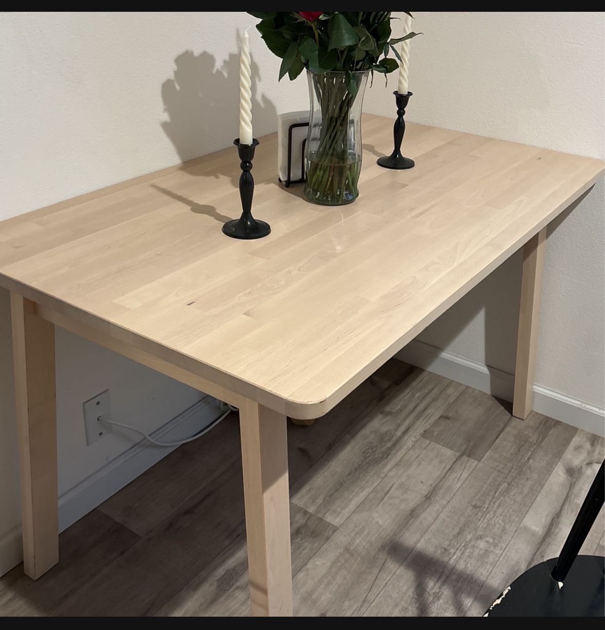 Dinning Table