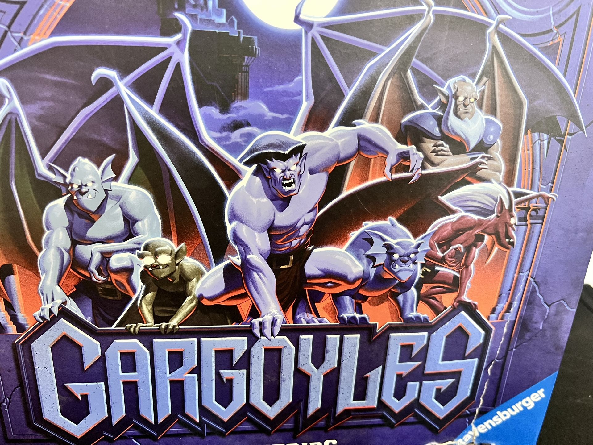 DISNEY BRAND NEW GARGOYLES STRATEGY GAME  - SEALED