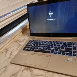 HP Elitebook touchscreen ( 16gb Vpro i7 )