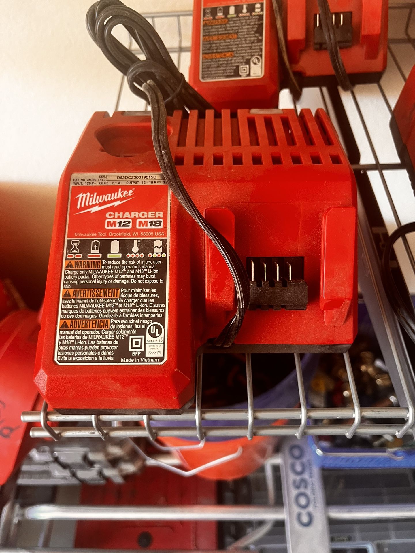 Milwuakee M18/M12 Charger