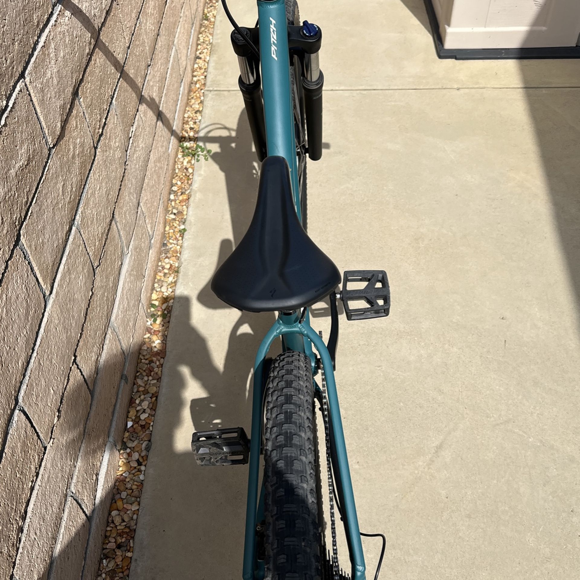 specialized pitch 27.5 xs