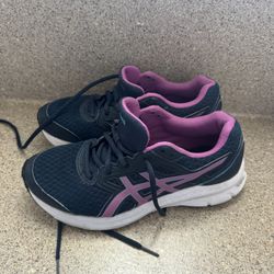 Women Shoes ASICS Size 6