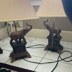 Table Lamps / Lámparas (2) - Elephant/Elefante 