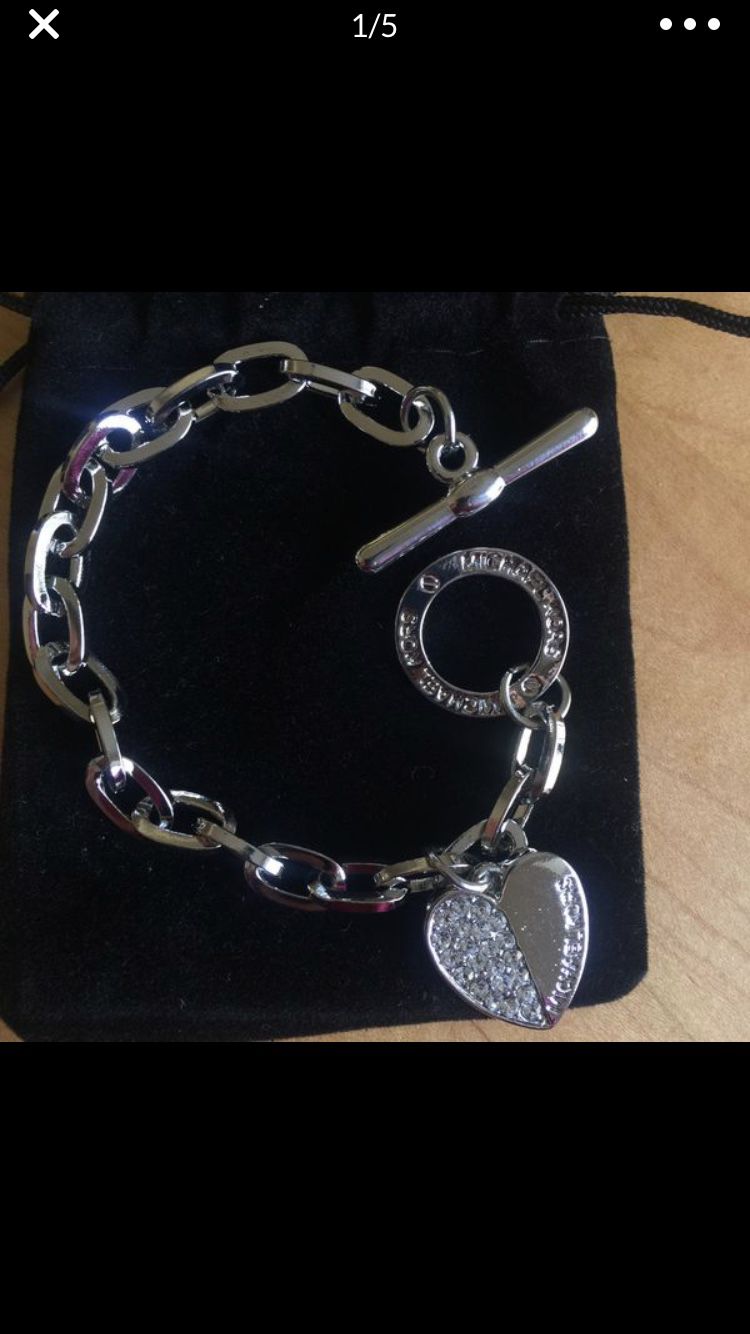 Mk Michael kors heart bracelet bangle