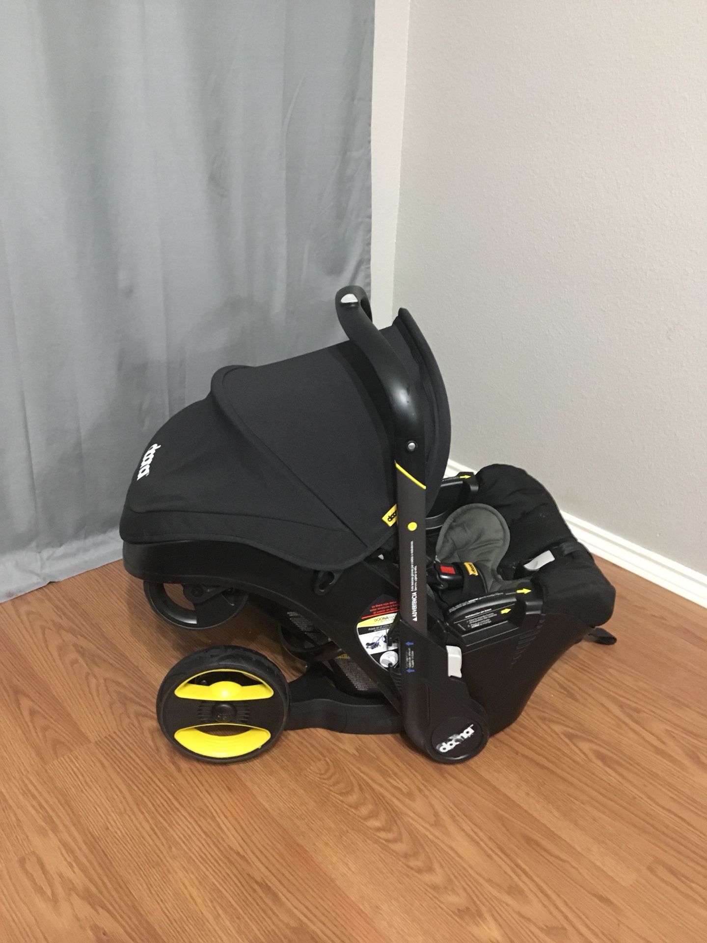 Doona Car Seat / Stroller