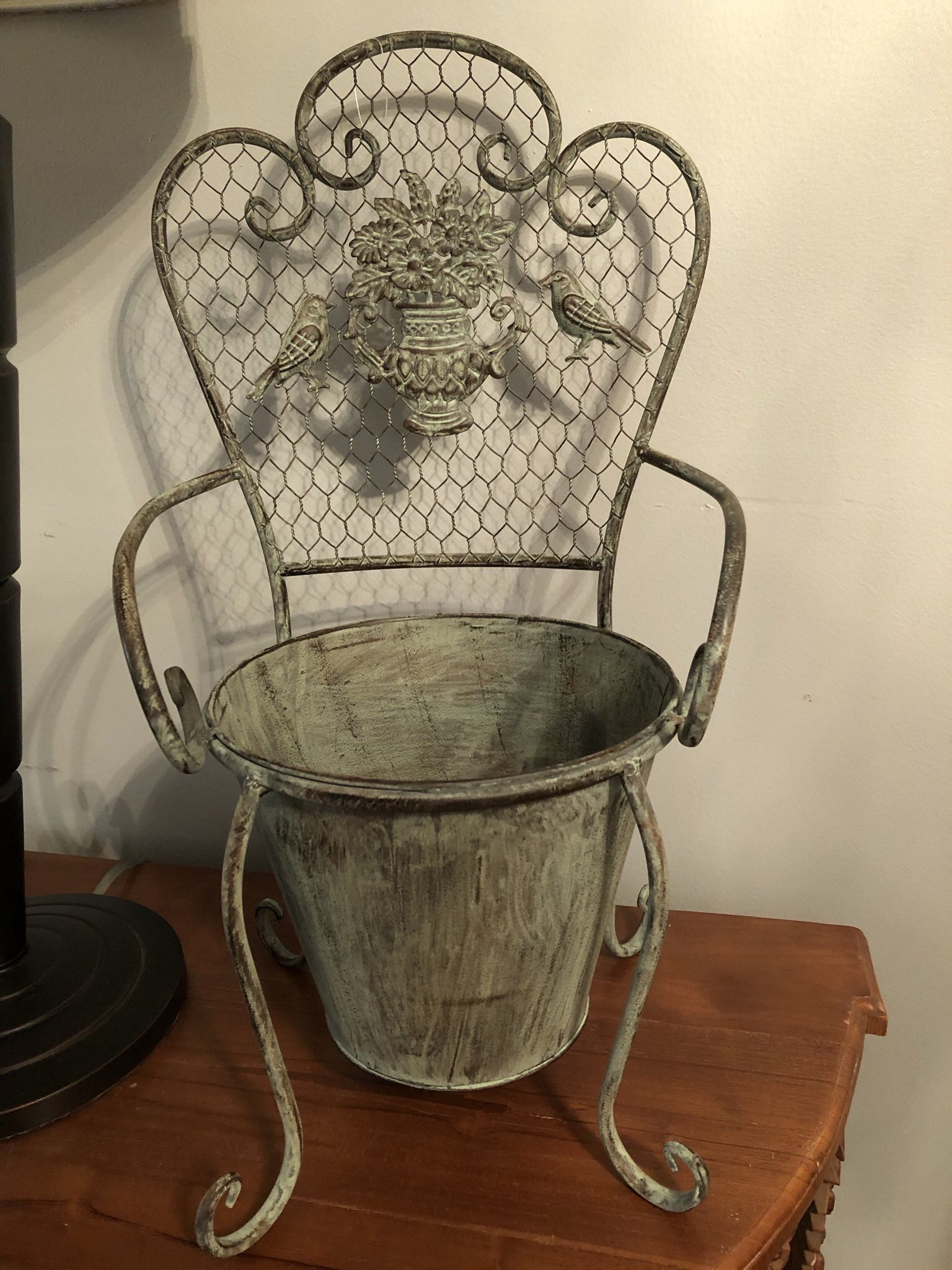 Chair Flower Pot/Planter/ Container $25( Firm)