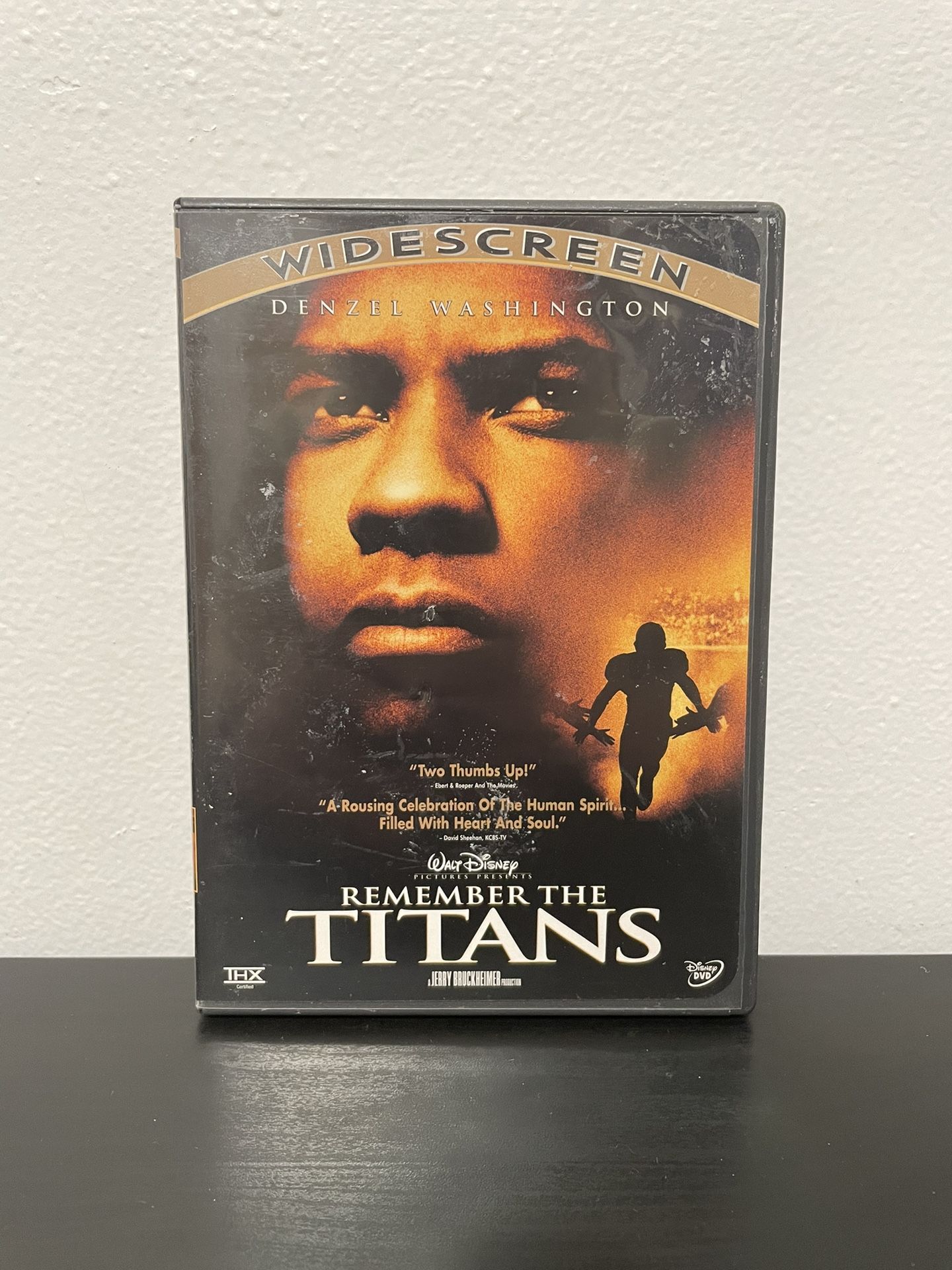 Remember The Titans DVD Disney Denzel Washington Widescreen Football Y2K 2000