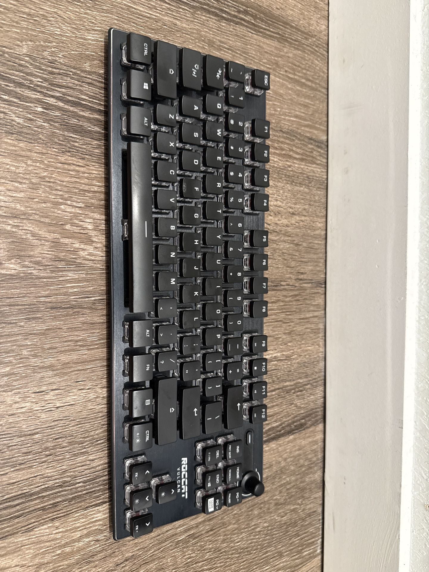 Roccat Vulcan Mechanical Gaming Keyboard – Cherry Red Switches