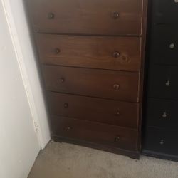 5 Layer brown Dresser