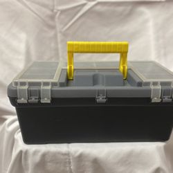 Small tackle box