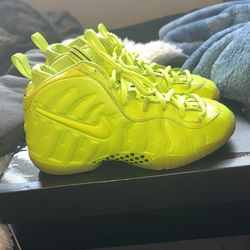 Foamposites Volt