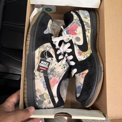 Supreme x Dunk Low SB “Rammellzee”
