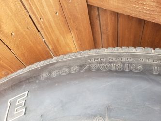 Tires P265/70R16 Firestone Wilderness LE