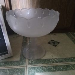 Antique Glass Fruit Bowl 
