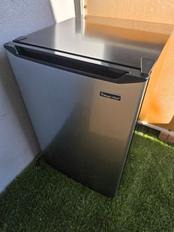 refrigerator