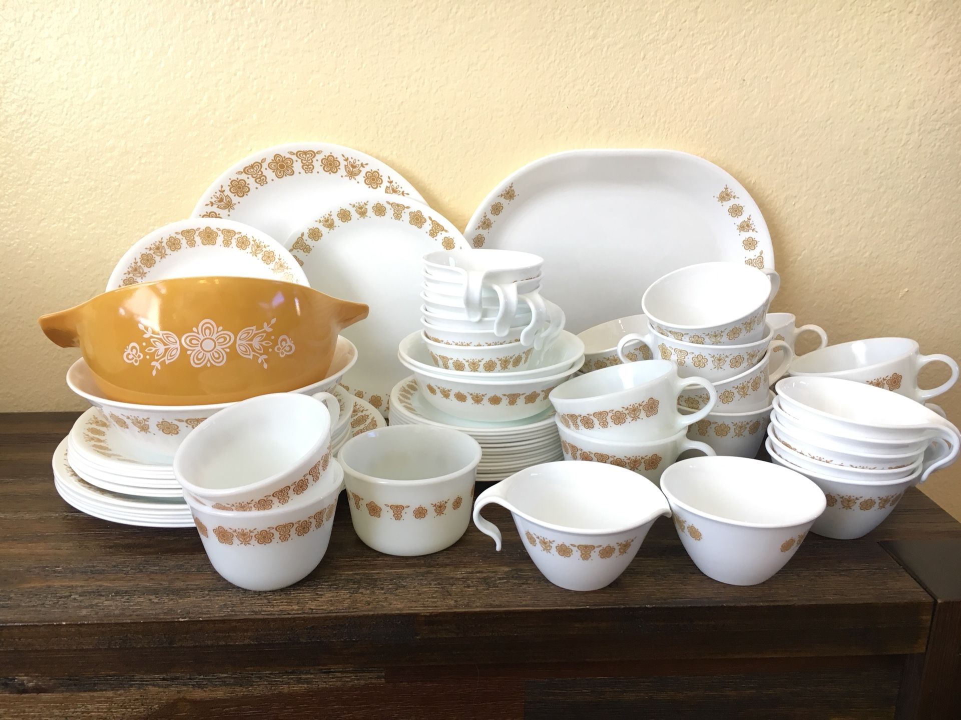 Corelle PYREX Dish Set