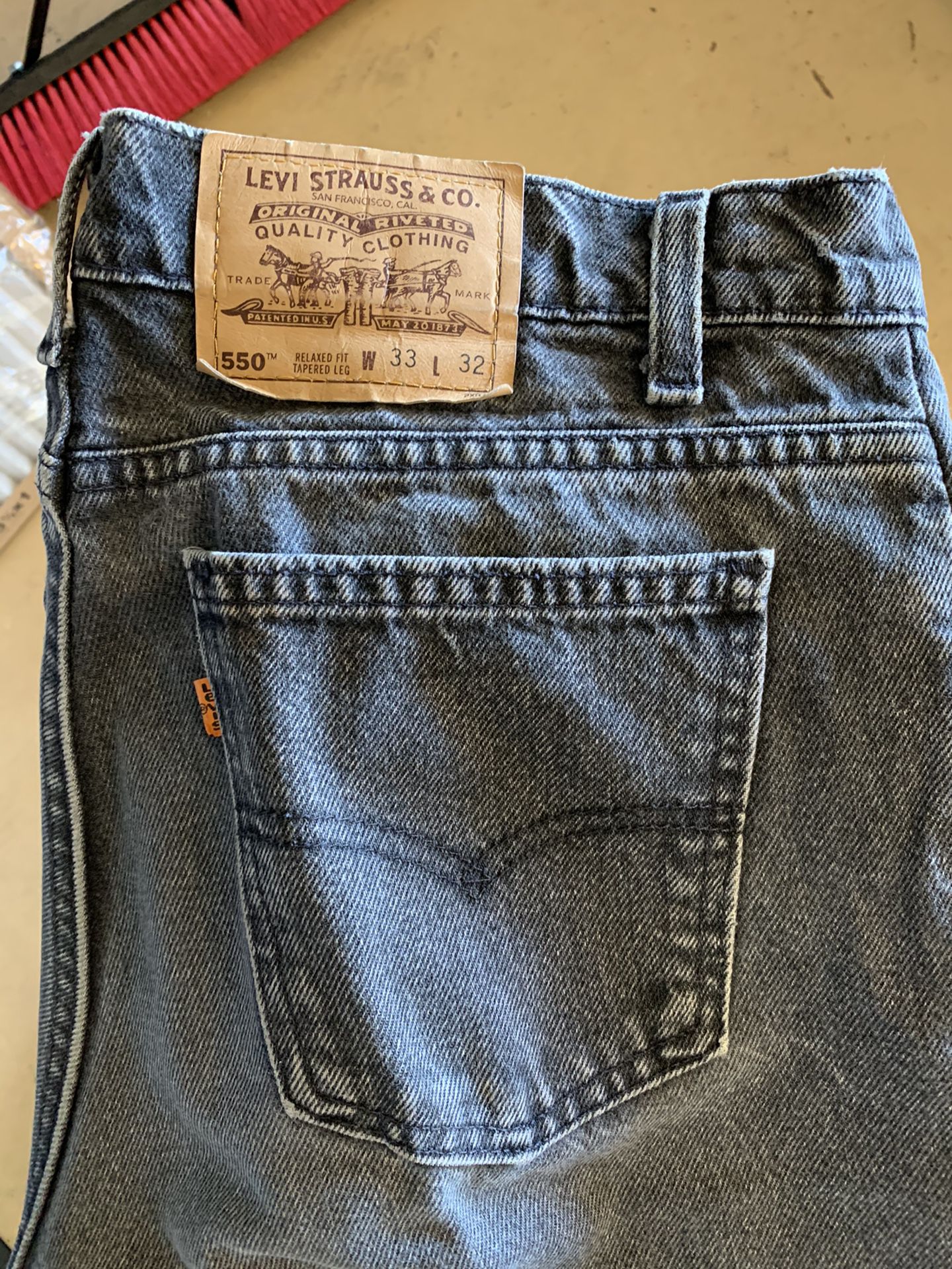 Classic Levi’s jeans. Size 33