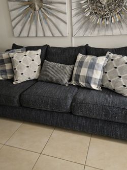 Excelente Condiciones Por Mudanza $100 Precio Fijo .