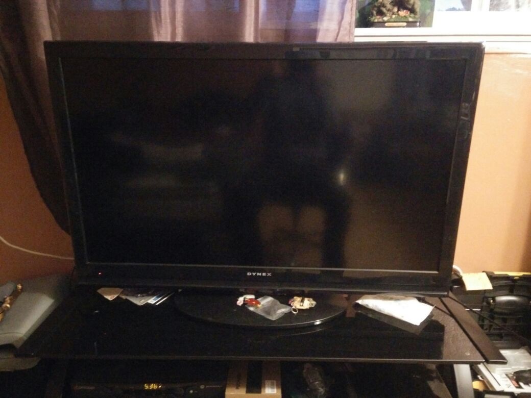Dynex DX-L42-10A 42" 1080p HD LCD TV