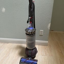 Dyson Vacuum