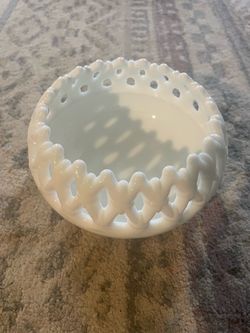 Vintage Fenton white milk glass Bowl with Lattice Design