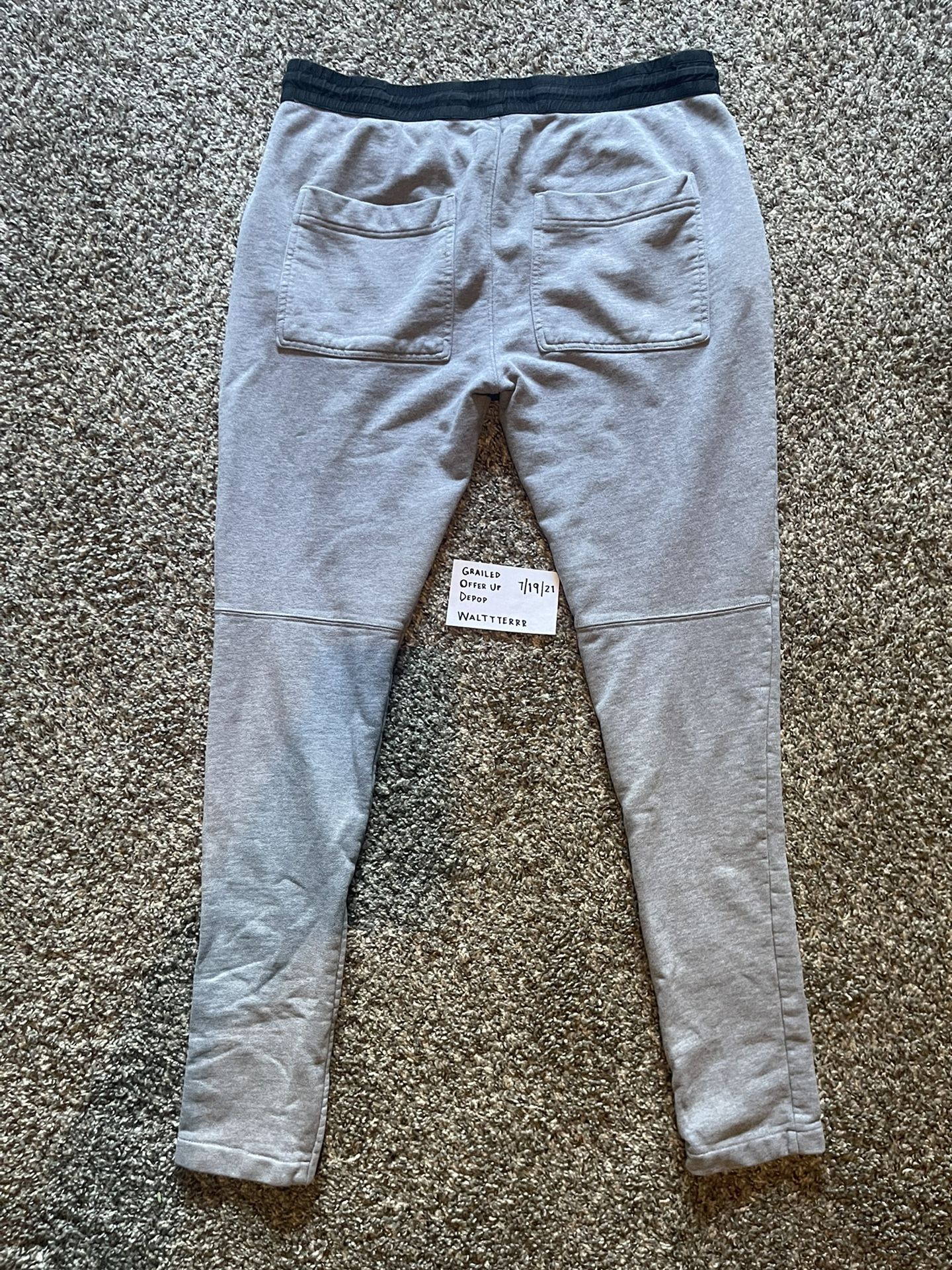 fog essential joggers