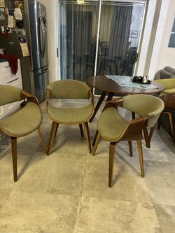   Mid Century  Modern (Cushioned Dinning room) chairs 