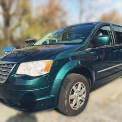 2009 Chrysler Town And Country