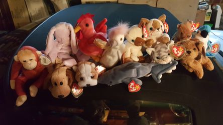STUFFED ANIMALS