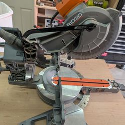 Sliding 10 inch Miter Saw Ridgid R4210