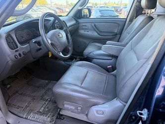 2003 Toyota Sequoia