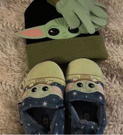 Star Wars Hoodie, Gloves & Shoes Size 9-10