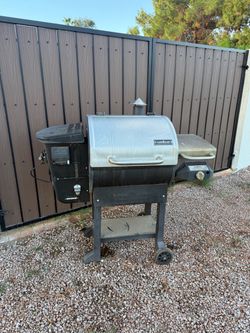 Camp Chef Woodwind Grill + Smoker