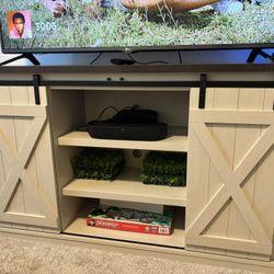 Tv stand