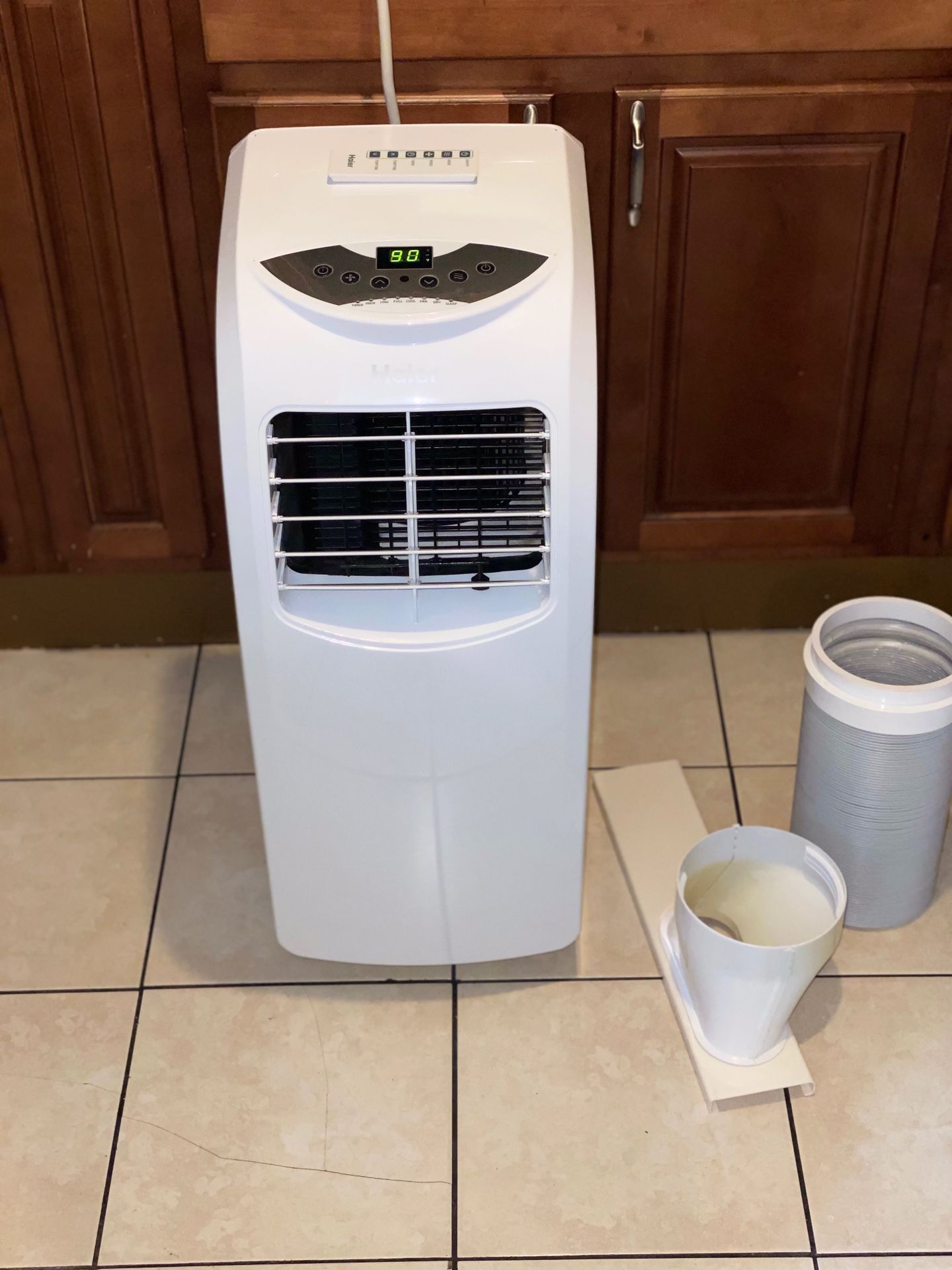 3 in 1 Haier portable air conditioner basically brand new