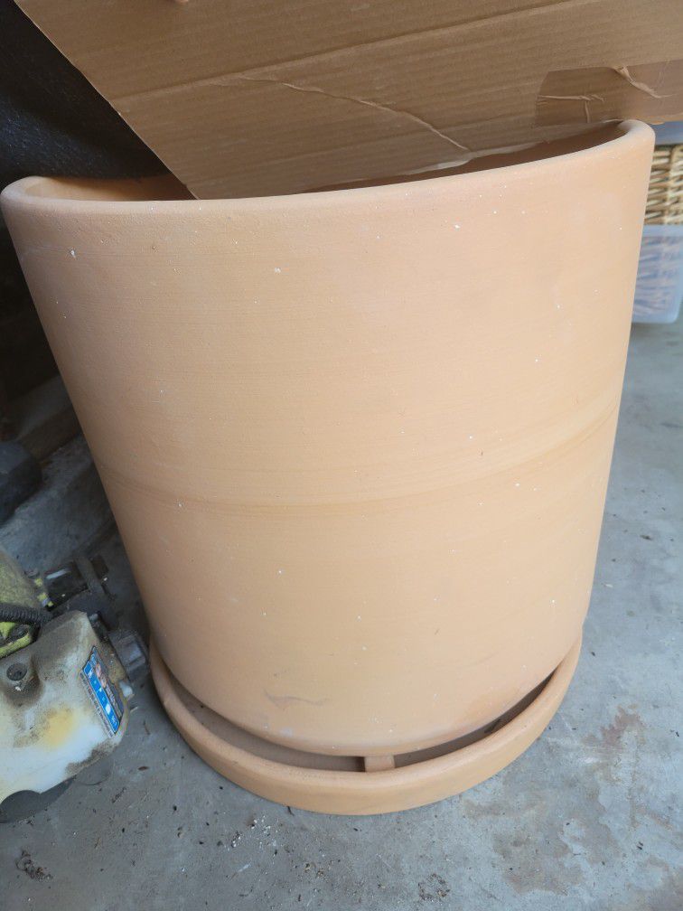 15 Inch  Deep Cylinder Terra Cotta Pot 