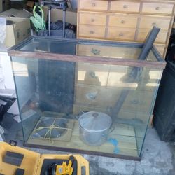 45 gal fish tank pet reptile enclosure