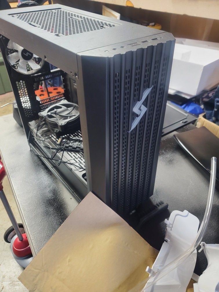 Digitalstorm Pc Case