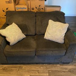 2 piece Couch Set With Queen Bed 